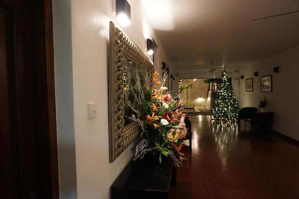 The Villa In Lavinia Dehiwala-Mount Lavinia Екстериор снимка