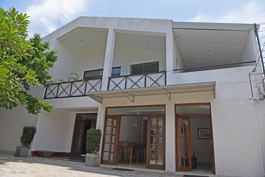 The Villa In Lavinia Dehiwala-Mount Lavinia Екстериор снимка