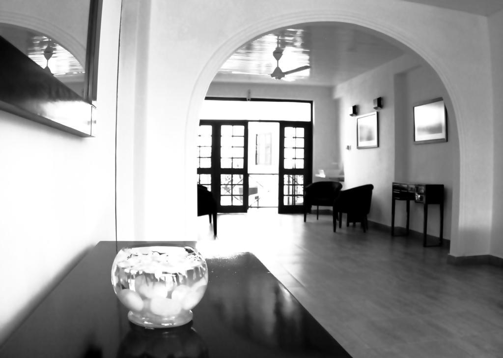 The Villa In Lavinia Dehiwala-Mount Lavinia Екстериор снимка