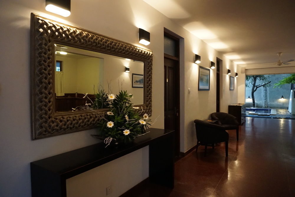 The Villa In Lavinia Dehiwala-Mount Lavinia Екстериор снимка