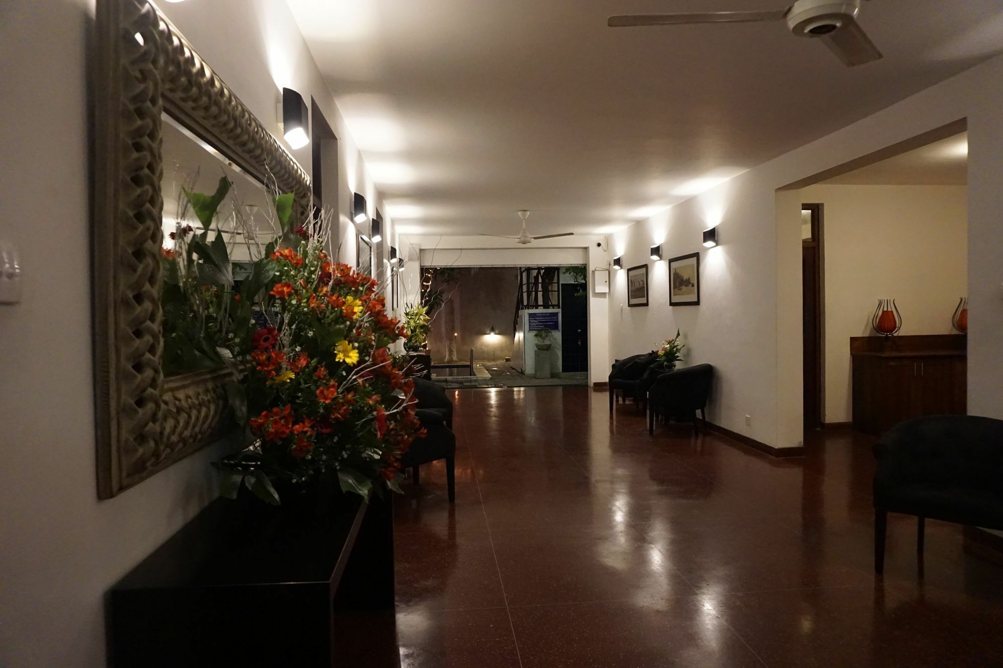 The Villa In Lavinia Dehiwala-Mount Lavinia Екстериор снимка